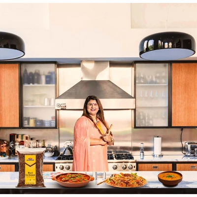 Rani Brand Authentic Indian Foods | Black Cardamom Pods (Kali Elachi) 3 Rani Brand Authentic Indian Foods | Black Cardamom Pods (Kali Elachi)