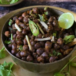 Kala Chana (Desi Chickpeas With Skin) - 32oz (2lbs) 908g - Rani Brand Authentic Indian Products -Kitchen GUEST 3f0c914e 1f71 4d2d ad89 1ed04eeeba70